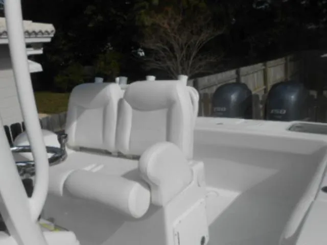 2013 Sea Hunt Gamefish 25