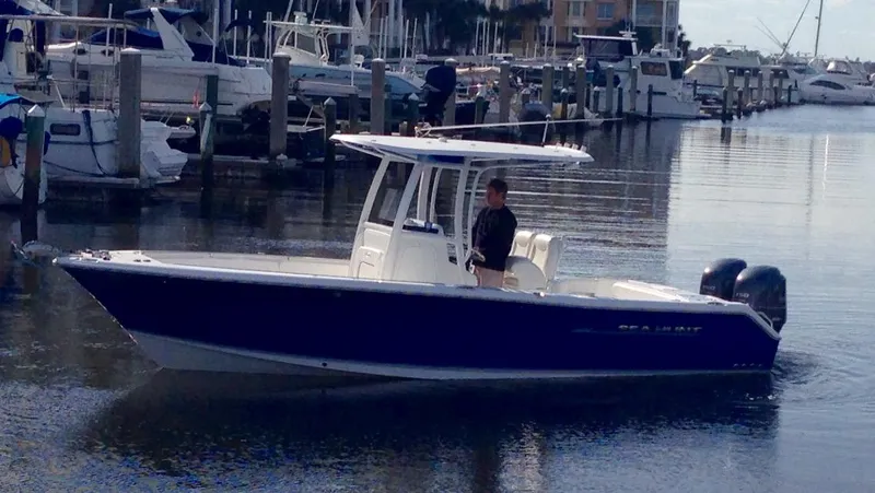 2013 Sea Hunt Gamefish 25