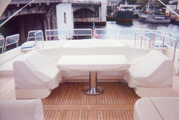 1998 Azimut 100 Jumbo