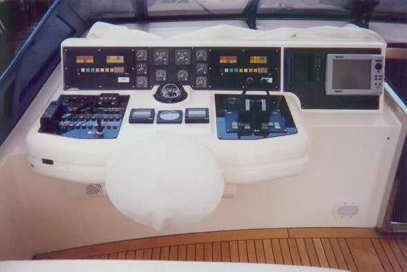 1998 Azimut 100 Jumbo