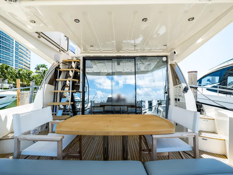 2017 Prestige 500