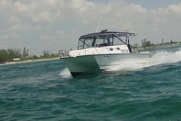 2001 Twin Vee Weekender