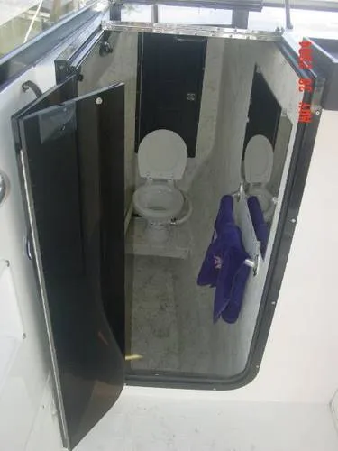 2001 Twin Vee Weekender