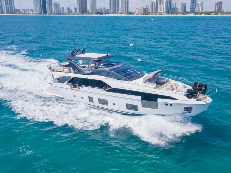 2020 Azimut 27 Metri