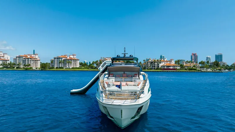 2020 Azimut 27 Metri