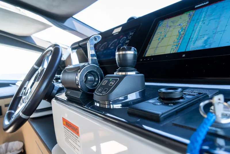 2020 Azimut 27 Metri