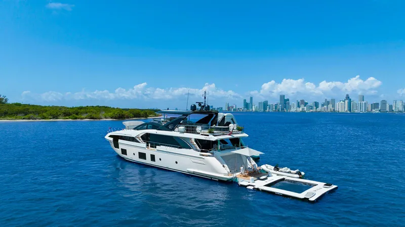 2020 Azimut 27 Metri