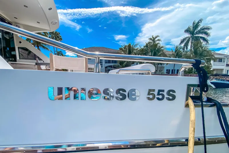 2012 Uniesse 55S