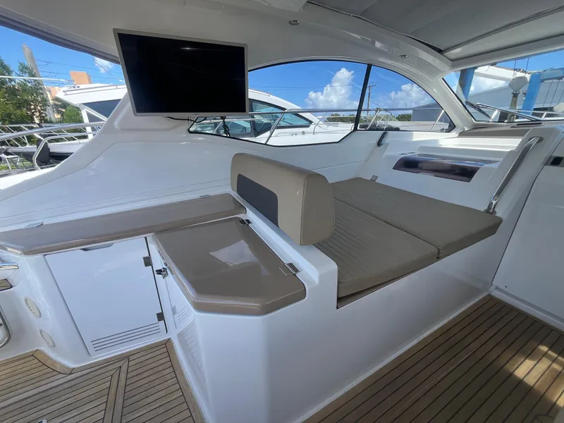 2016 Azimut Atlantis 43