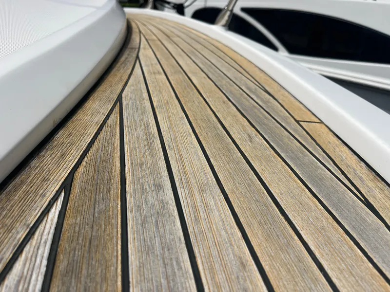 2016 Azimut Atlantis 43