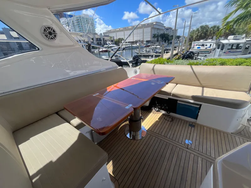 2016 Azimut Atlantis 43