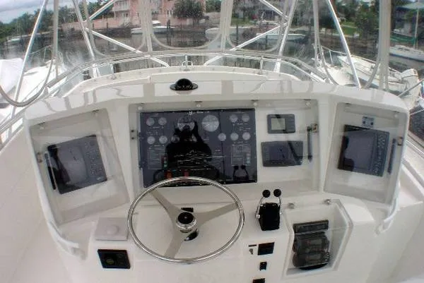 2001 Bertram 