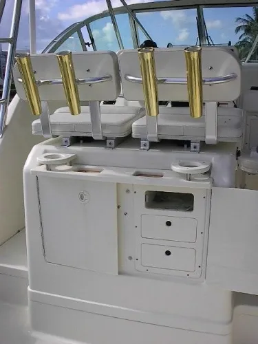 2003 Pursuit 3070 Offshore