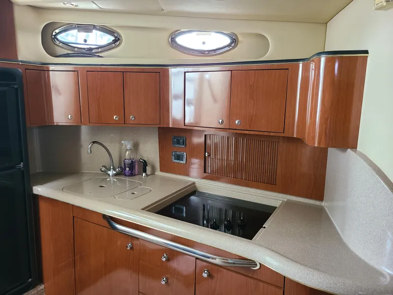 2002 Sea Ray 410 Sundancer