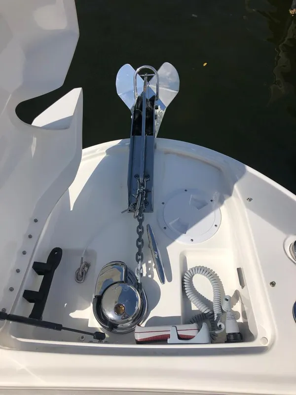 2021 Sea Ray SLX 350 Outboard