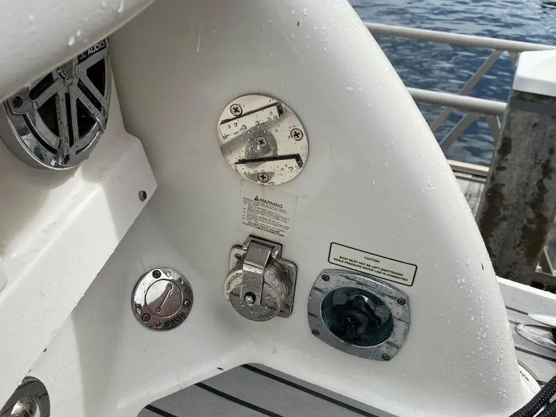 2017 Formula 350 CBR w/Outboards