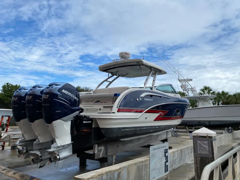 2017 Formula 350 CBR w/Outboards