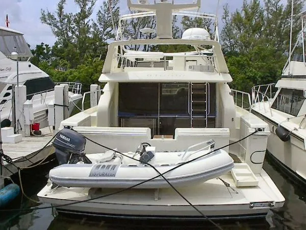 1998 Ferretti Yachts Motoryacht
