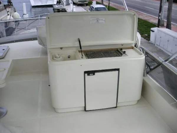 1998 Ferretti Yachts Motoryacht