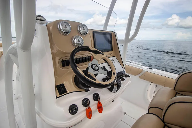 2017 Glasstream 360 SCX