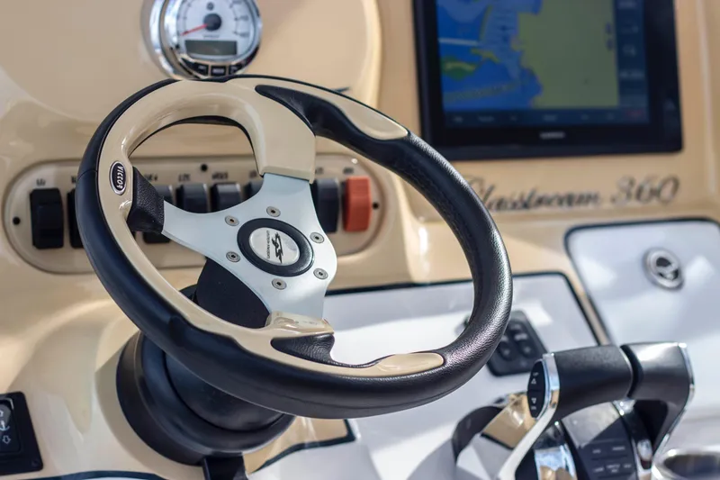 2017 Glasstream 360 SCX