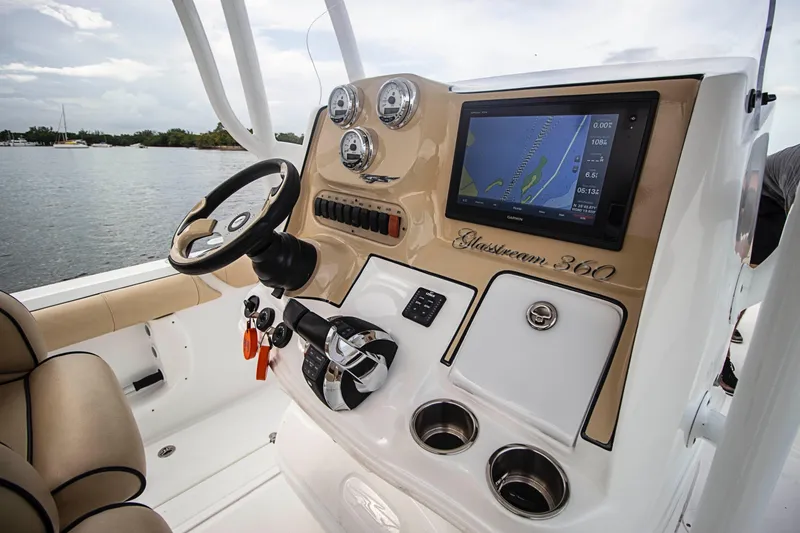 2017 Glasstream 360 SCX