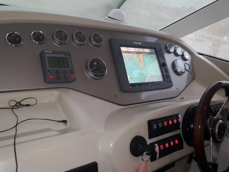 2007 Prestige Jeanneau 42 Fly