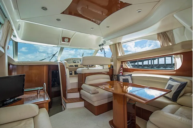 2007 Prestige Jeanneau 42 Fly