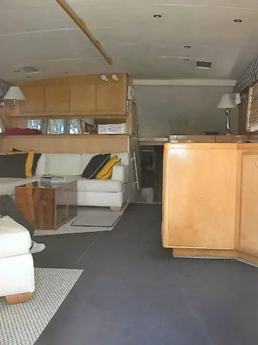 1996 Bertram Enclosed Bridge
