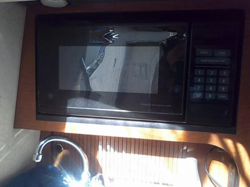 2002 Sea Ray 290 SS Sunsport