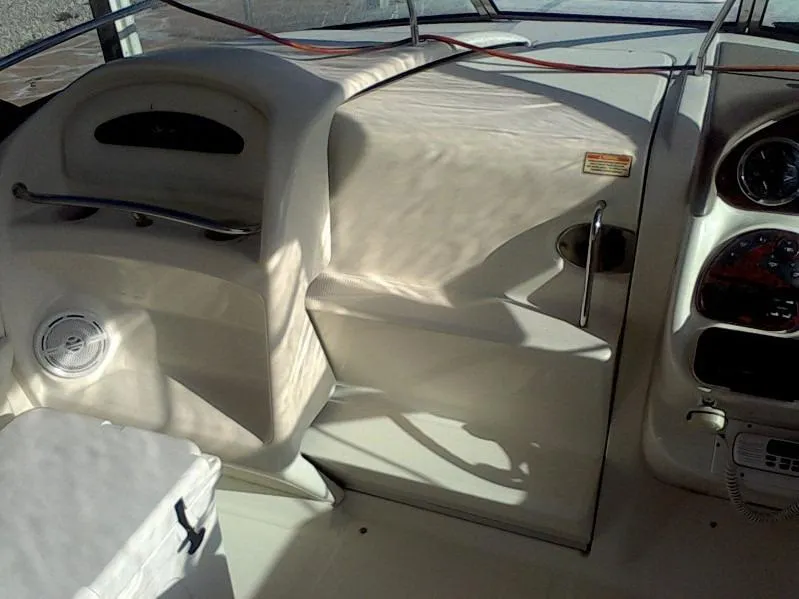 2002 Sea Ray 290 SS Sunsport