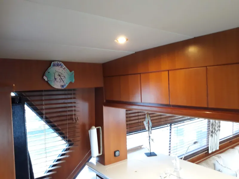 1998 Hyatt Motor Yacht