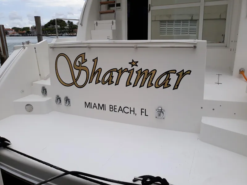 1998 Hyatt Motor Yacht