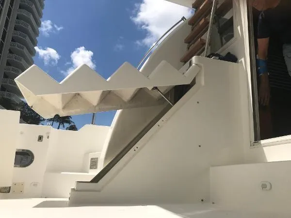 1998 Hyatt Motor Yacht