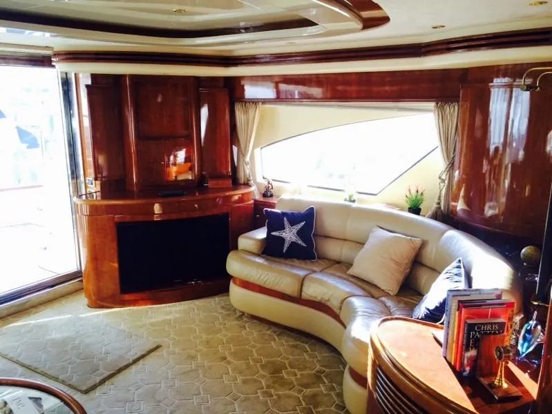 2002 Azimut 80 Carat