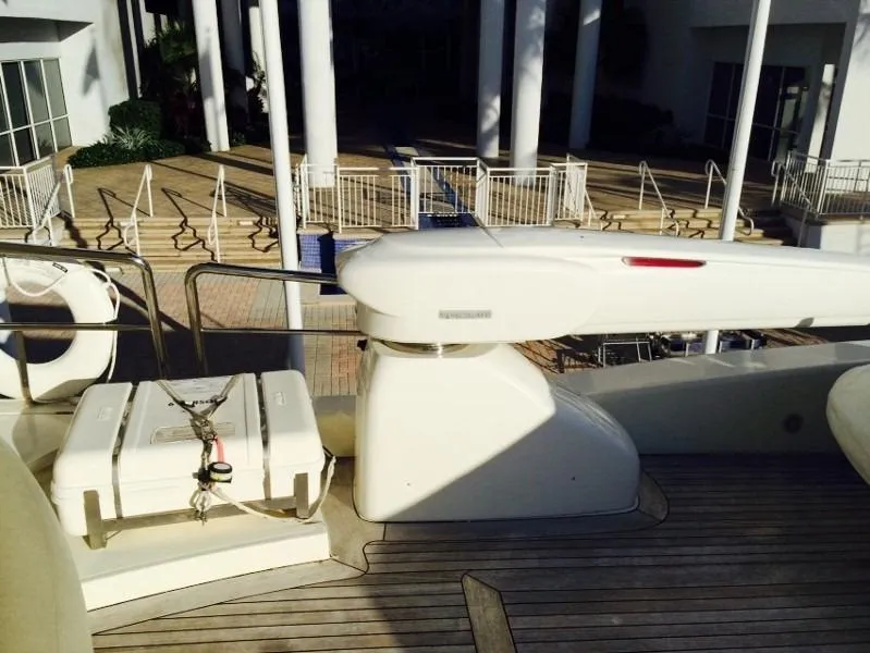 2002 Azimut 80 Carat