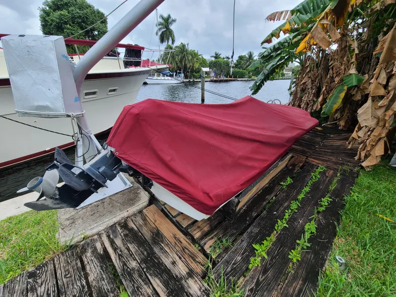 1983 Hatteras Motor Yacht