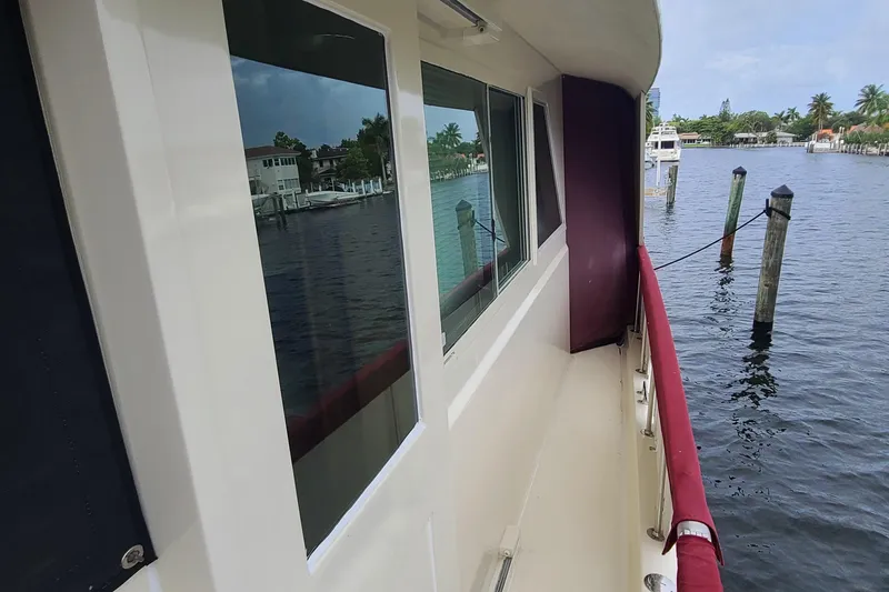 1983 Hatteras Motor Yacht