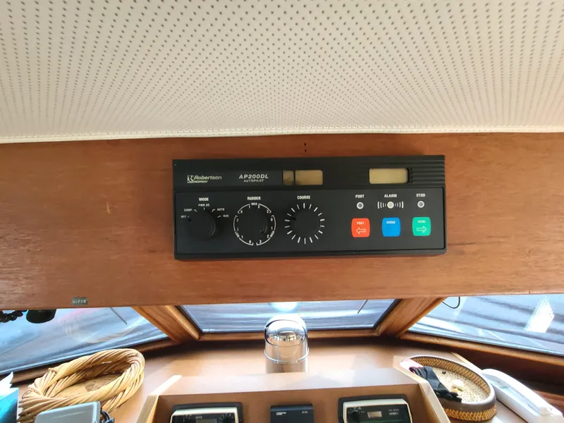 1983 Hatteras Motor Yacht