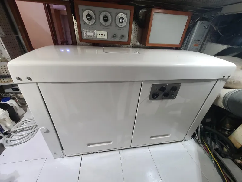 1996 Monte Fino Motor Yacht