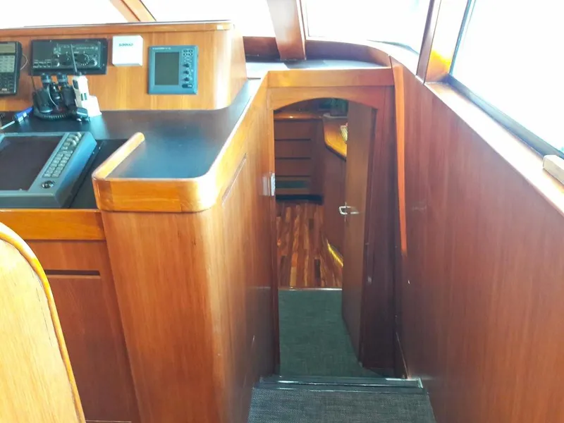 1988 Cheoy Lee Yachts 
