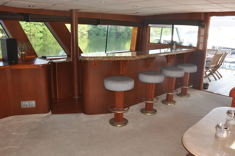 1988 Cheoy Lee Yachts 
