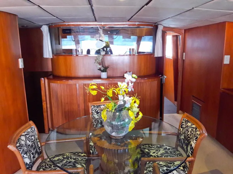 1988 Cheoy Lee Yachts 