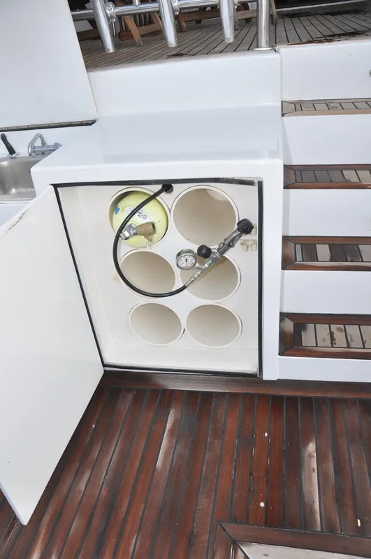 1988 Cheoy Lee Yachts 