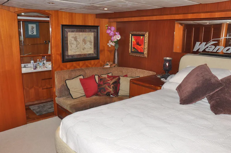 1988 Cheoy Lee Yachts 