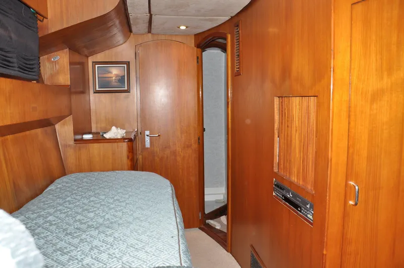 1988 Cheoy Lee Yachts 