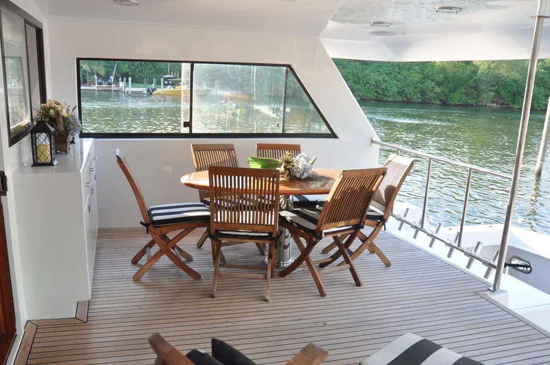1988 Cheoy Lee Yachts 