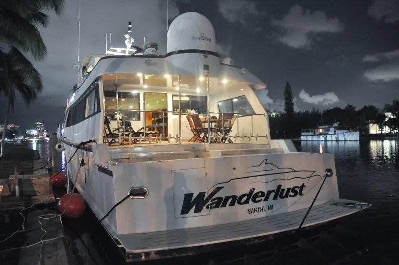 1988 Cheoy Lee Yachts 