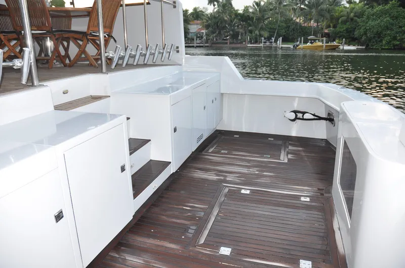 1988 Cheoy Lee Yachts 
