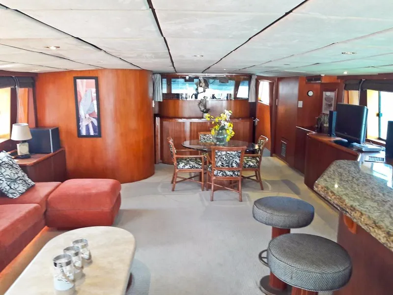 1988 Cheoy Lee Yachts 